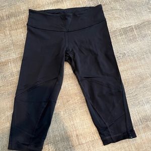 Lululemon crop leggings